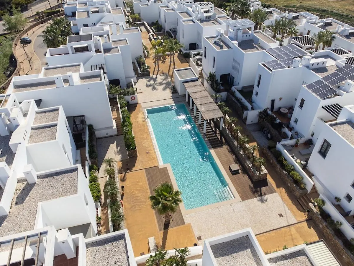 Villa De 4 Dormitorios En El Resort Playa Macenas Mojacar